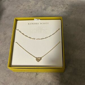 Kendra Scott Necklace